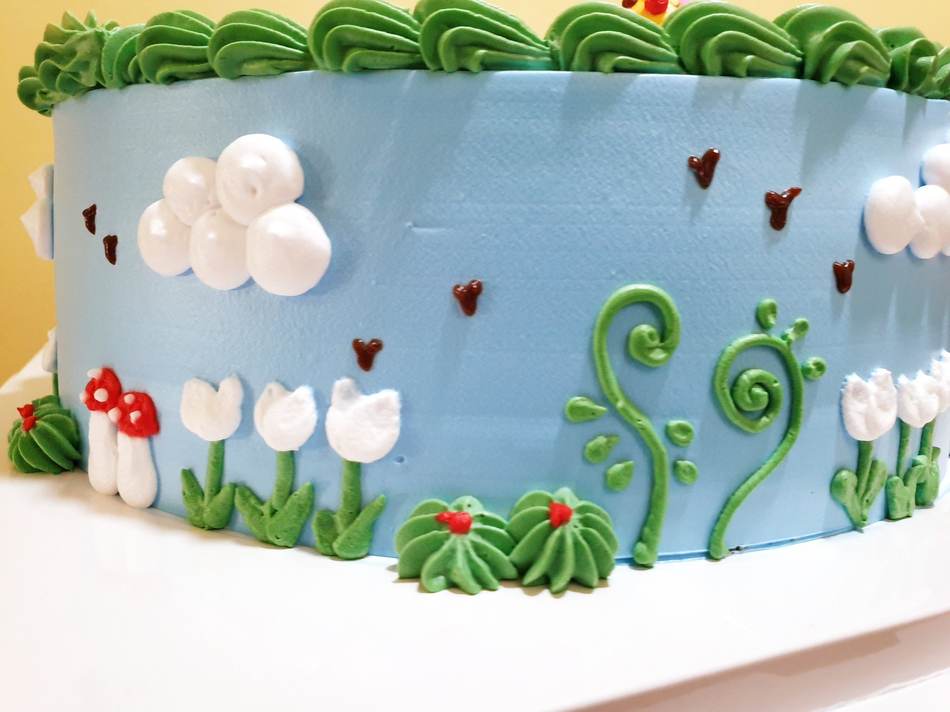 Classical cake design - Featured Picks