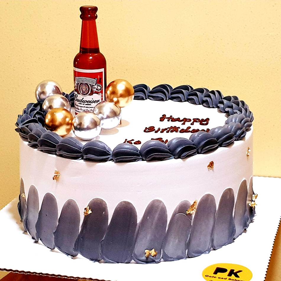Classical cake design - Featured Picks