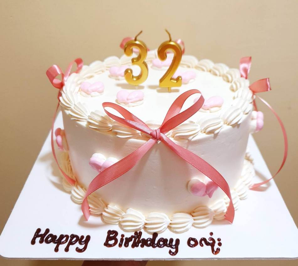 Classical cake design - Ribbon & Bow Theme