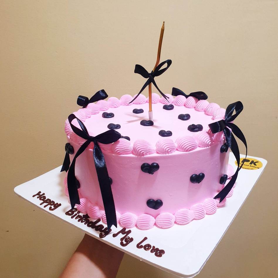 Classical cake design - Ribbon & Bow Theme