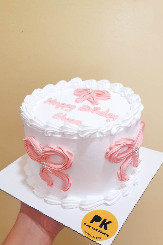 Classical cake design - Ribbon & Bow Theme