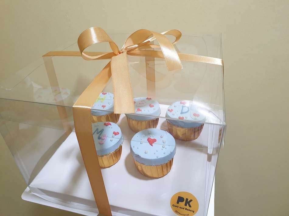 Personalised cupcakes