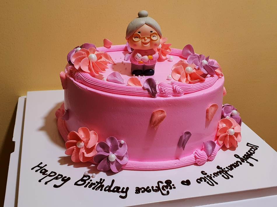 Kids cake design - Princess Doll Cake