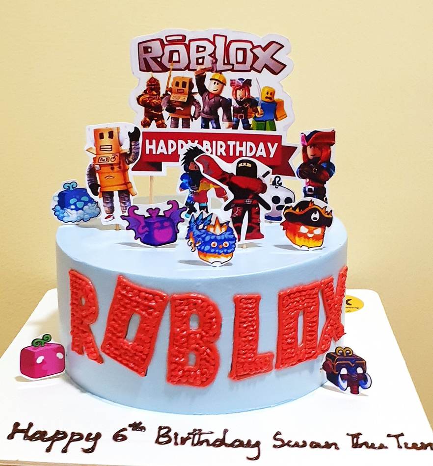 Kids cake design - Toy Figure & Army Theme