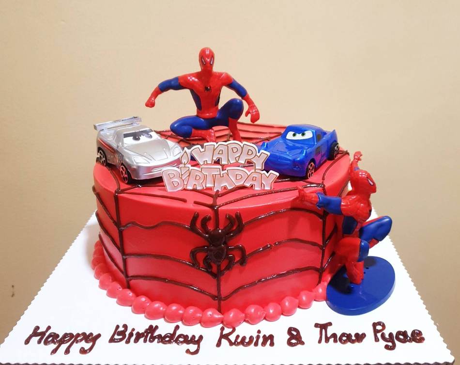 Kids cake design - Vehicles & Construction Theme